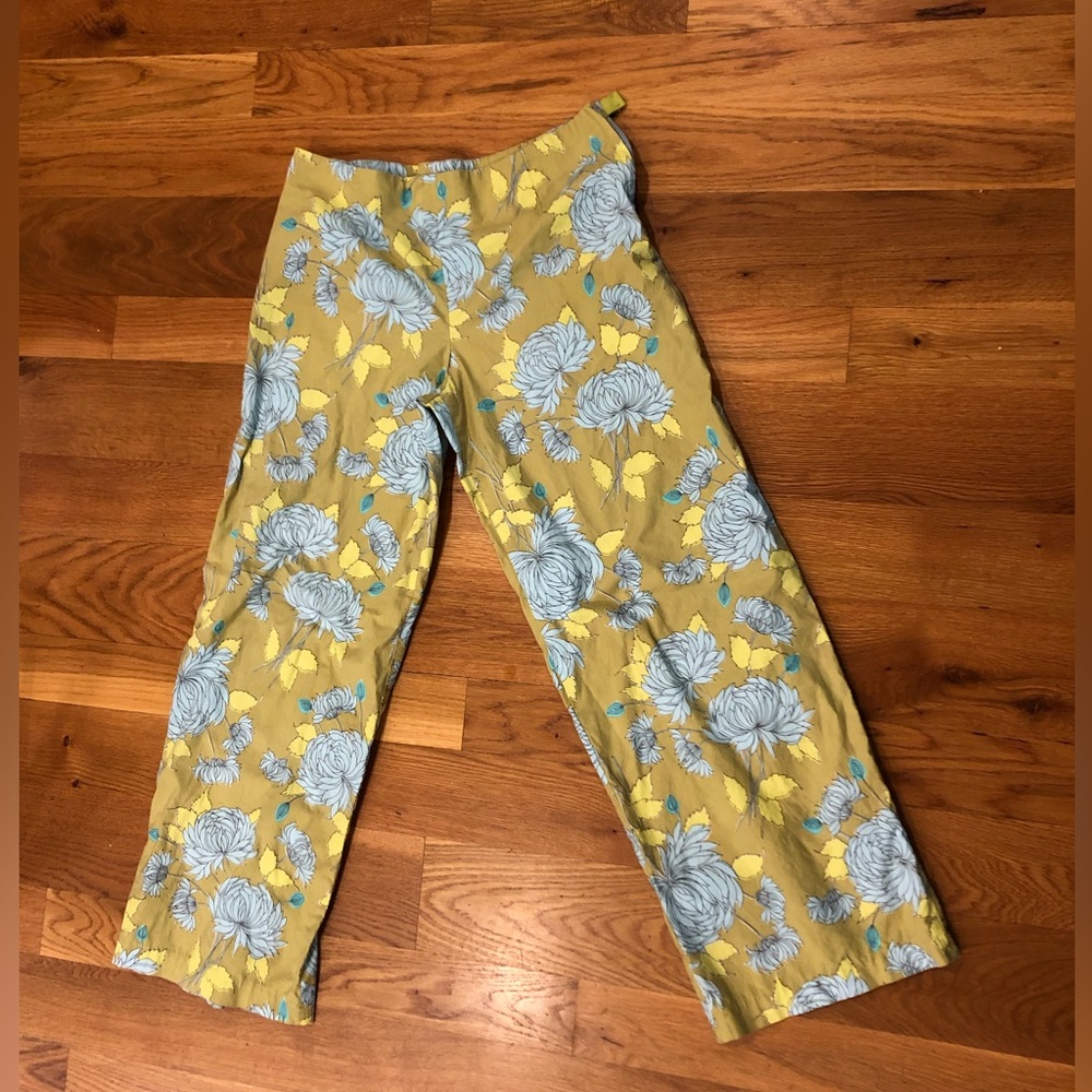 Handmade beautiful floral pants lightweight and fantastic;  Lilly Pulitzer style - Picture 2 of 8